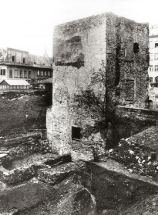 Věže staroměstského opevnění v Bartolomějské ulici