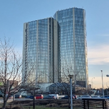 Corynthia Towers (dříve hotel Fórum)