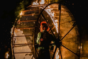 MansterVille – Blackout Pardox