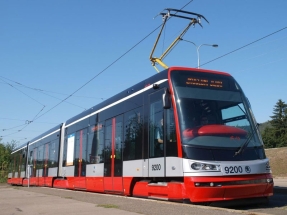 Nejmodernější pražská tramvaj Škoda T15 ForCity