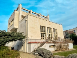 Za poklady pražské architektury