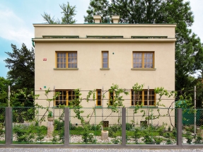 Rothmayerova vila, přední fasáda