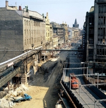 Výstavba stanice metra Můstek